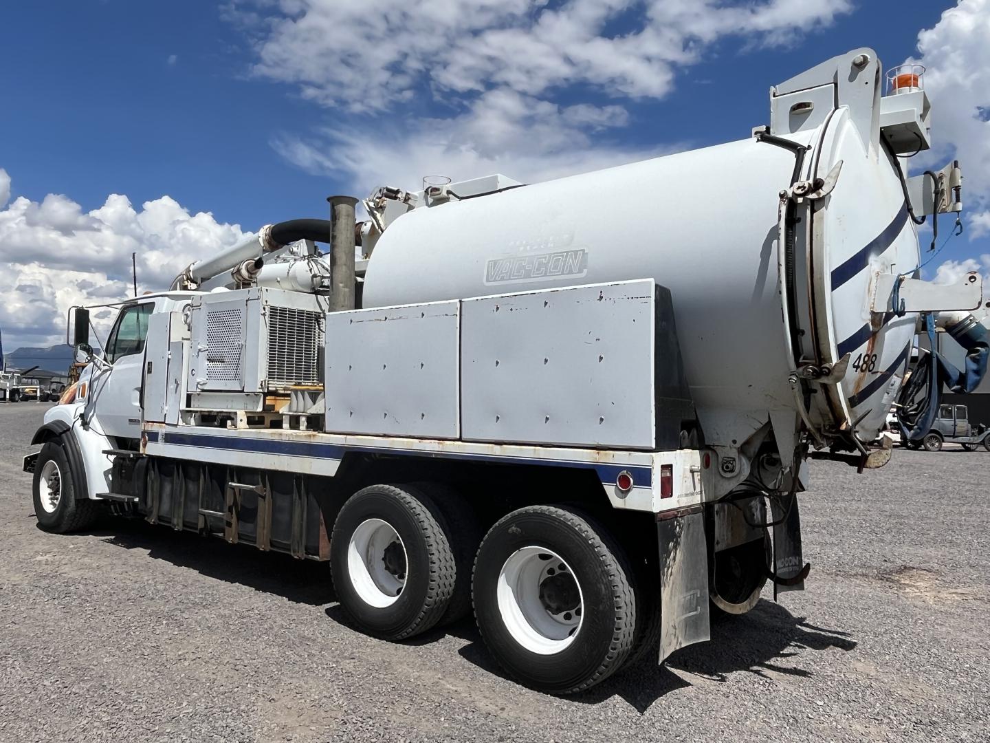 ./imagenes/INVOICE/2019/16439/CAMION VAC-CON V312LHAE (30).JPG